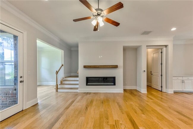 Photo - 1642 Canopy Chase NE