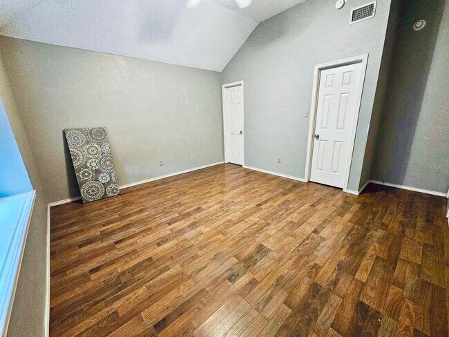 7538 Tantara Ct