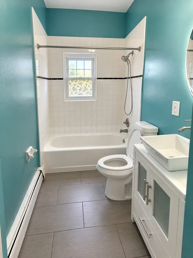 47 Charles St Unit 1