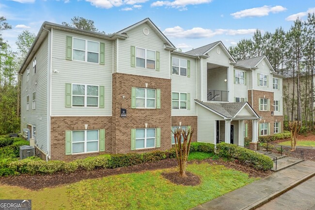 Building Photo - 13202 Fairington Ridge Cir