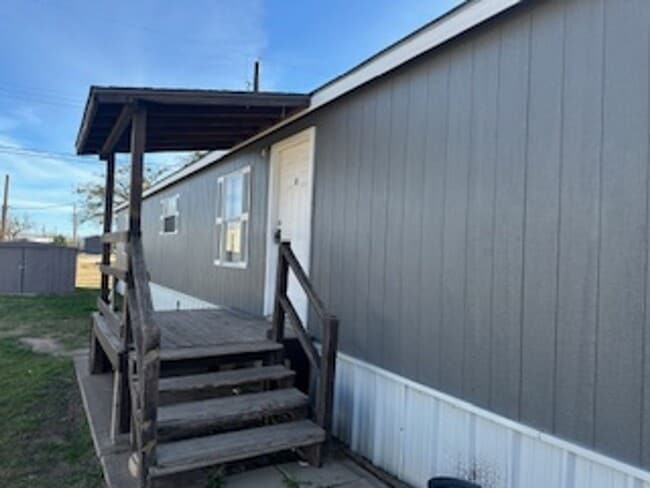 Photo - 3/2 single wide; all appliances provided