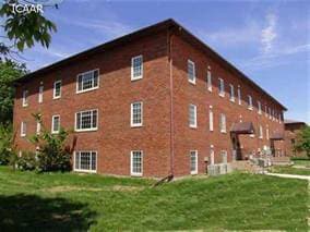 Building Photo - 303 Grandview Ct Unit 303