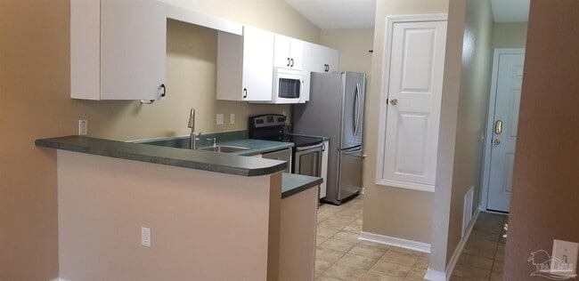 Photo - 319 Loveland Cir