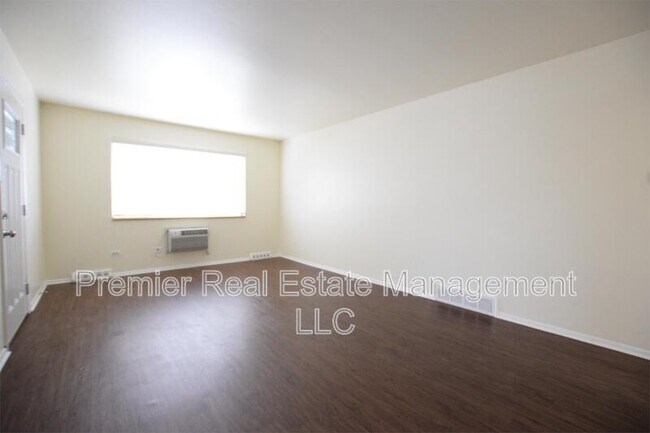 Photo - 4476 E Bails Pl