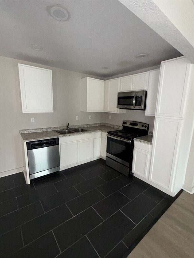 Photo - 2227 Westway St