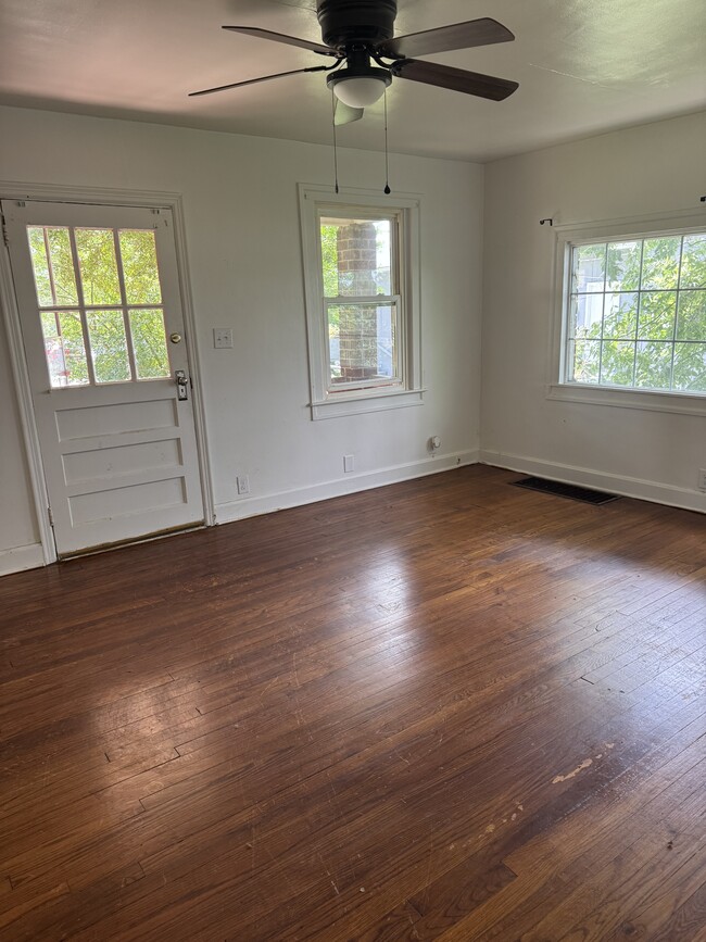 Photo - 2517 Lafayette Cir