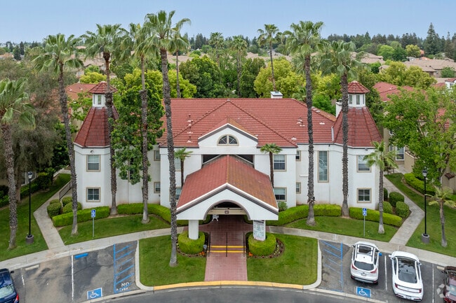 Edificio - Villa San Marcos