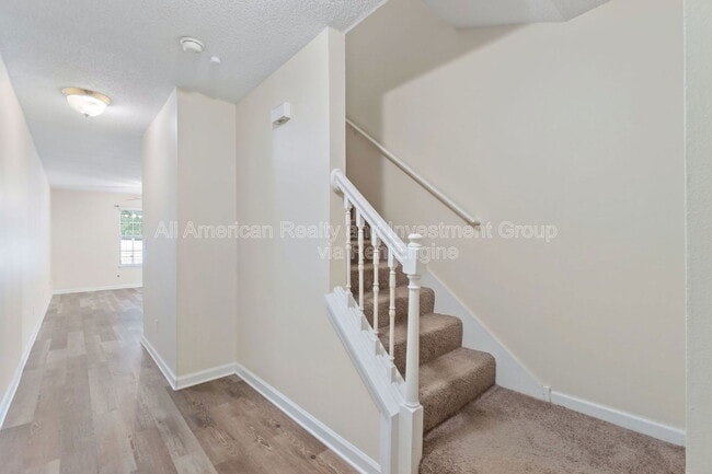 Photo - 416 Crooked Pine Trail