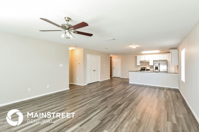 Photo - 9838 Marbach Crest