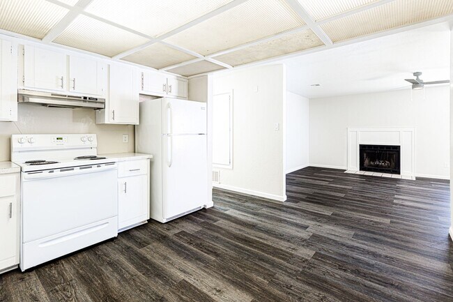Photo - 4010 NW Ozmun Ave Unidad 4010-B