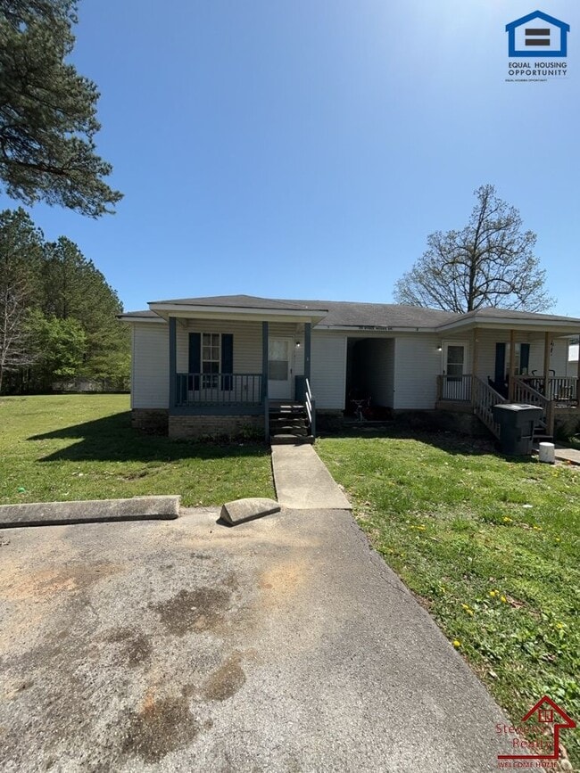 Building Photo - 28 Bybee Woods Dr