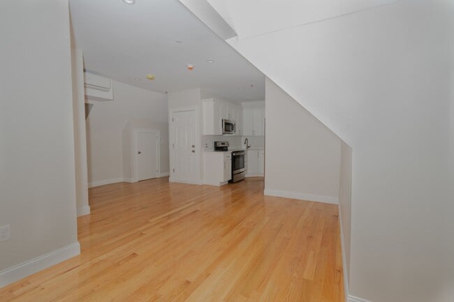 Photo - 11 Park St
