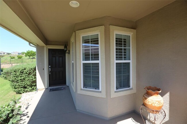 Photo - 113 Monument Hill Trail