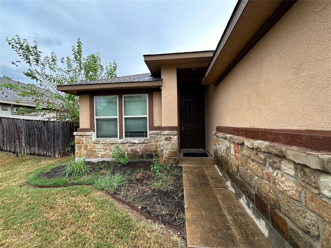 Photo - 19013 Mangan Way