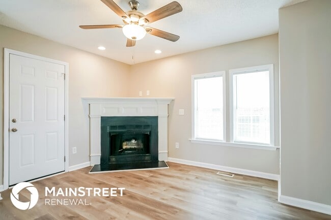 Photo - 4713 Windbreak Ln