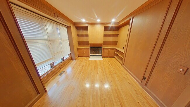 Photo - 1449 Ridge Ct