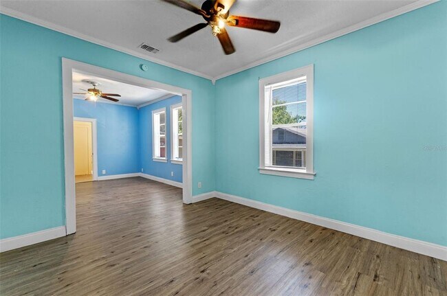 Photo - 166 Kingston Ave