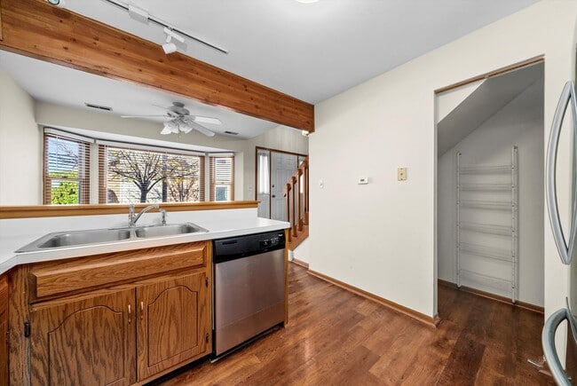 Photo - 9309 Wherry Ln