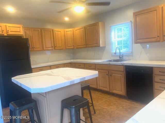 Photo - 1560 Whittier Ave