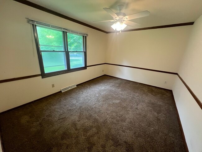 Photo - 7313 Farmington Way