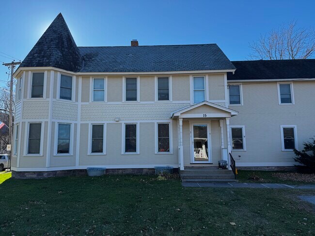 Photo - 15 Railroad St Unit #3