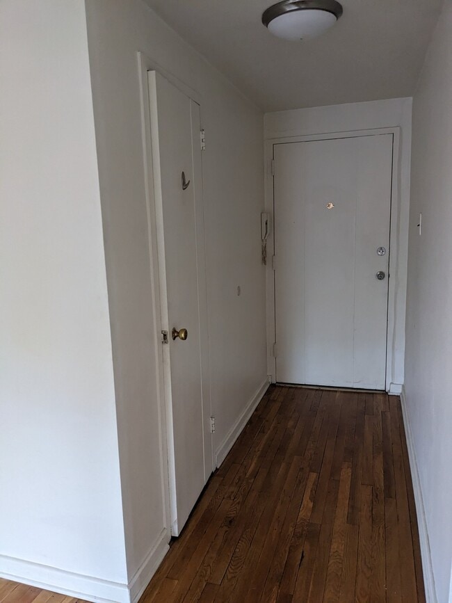 Photo - 1000 Hartman St Unit 10