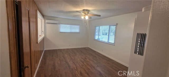 Photo - 7815 Mango Ave