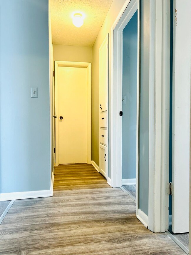 Photo - Adorable Duplex