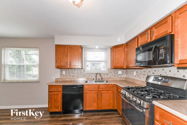 Photo - 10023 Luna Ave