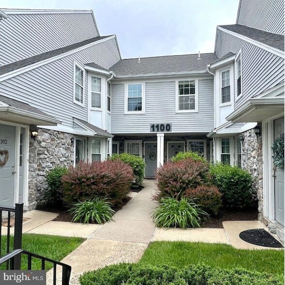 Photo - 1104 Mews Dr Unidad 1104
