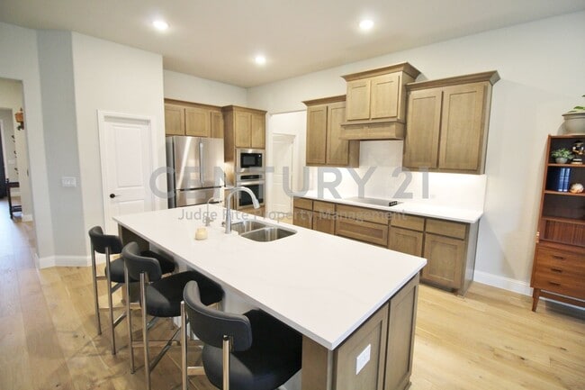 Photo - Stunning 3/3/2 Home with Modern Features in Waxahachie for Rent!