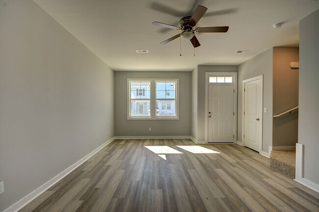 Photo - GORGEOUS End Unit Townhome in Sneads Ferry...