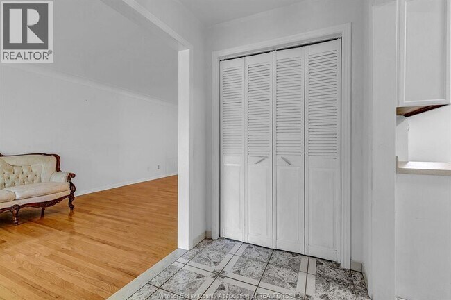 Photo - 3818 Woodward Blvd