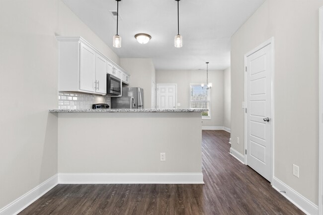 Photo - 203 Copeland Rd