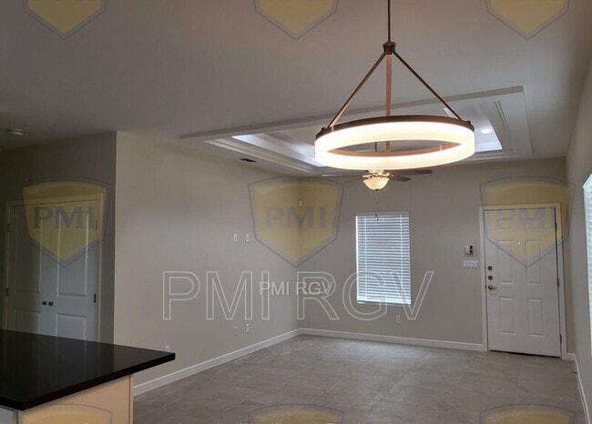 Photo - 1037 French Ave Unidad 2