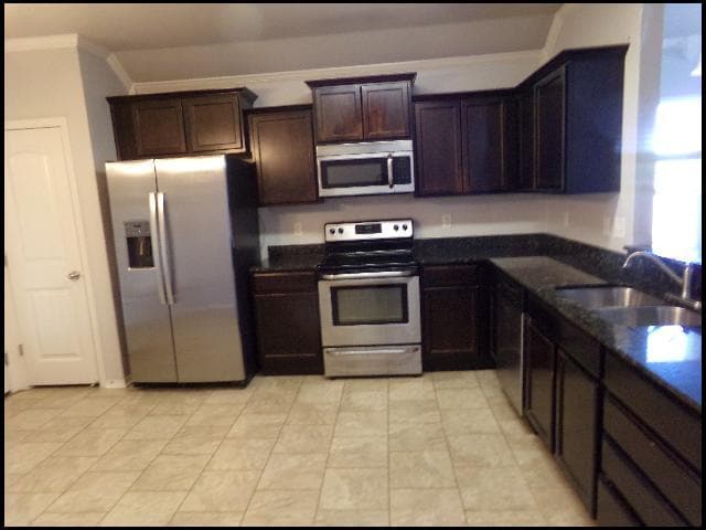 Photo - 5505 Bridgeport Ln