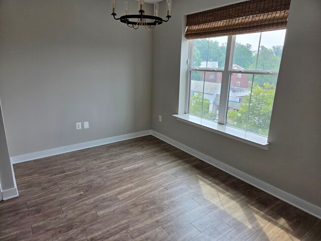 Photo - 989 S Buchanan St Unit 325