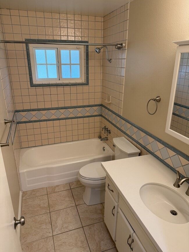 Photo - 2777 N Galley St