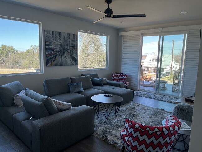 Photo - 6217 Clovis St Unidad A