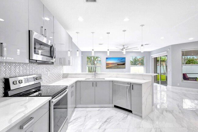 Photo - 6453 Paradise Cove Casa