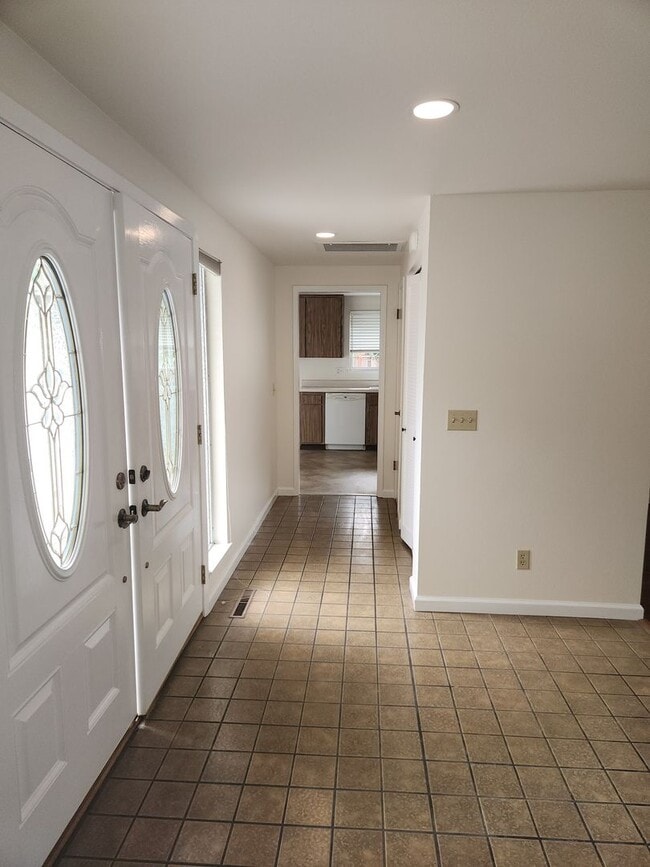 Photo - Lovely Home in Oakmont 55+ community