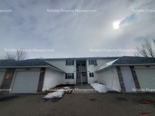 Building Photo - 2236 Meppen Dr Unit 2236