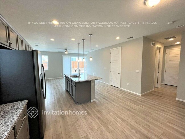 Photo - 46 S Edge Cliff St