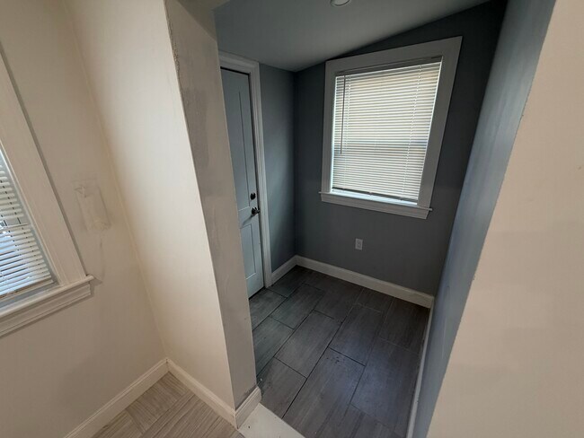 Photo - 31 Middle St Unidad A