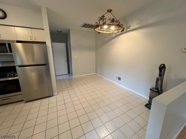 730 Main St