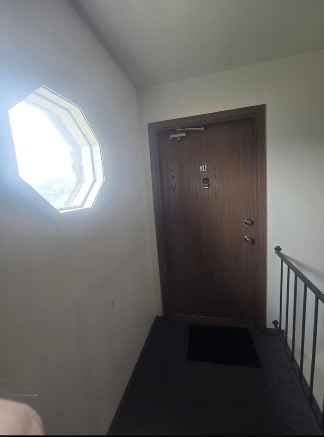 Photo - 1537 Norway Ln