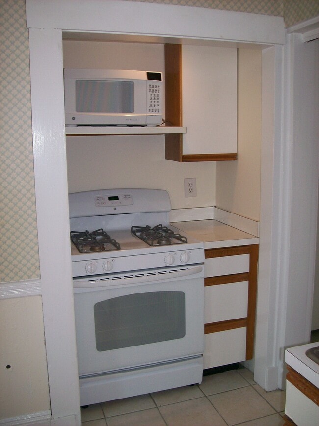 Photo - 10 Roberts St Unit #1