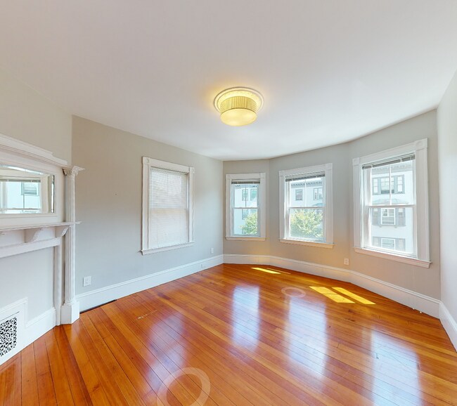 Photo - 107 Oxford St Unit 3