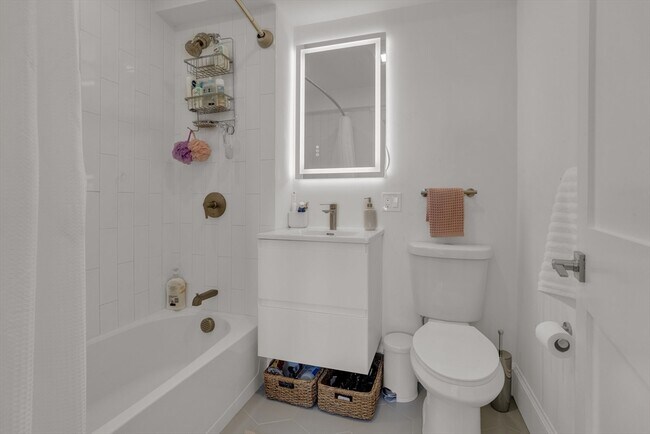 Photo - 26 Bradlee Rd Unit 402