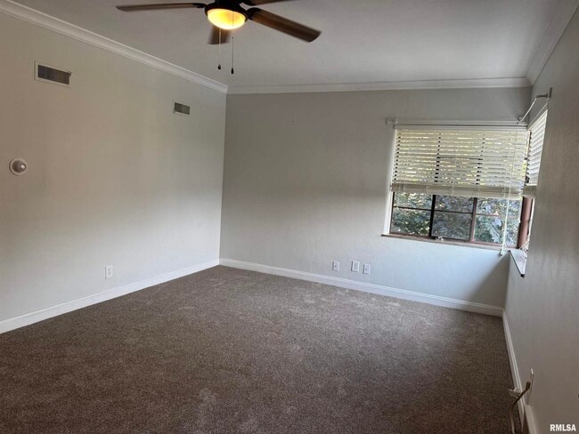 Photo - 405 W Columbia Ave